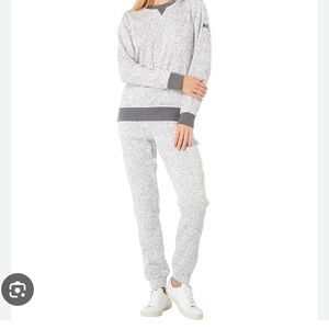 LL Bean Lightweight Sweater Fleece Top & Pants Set Women's Sz Large Petite Gray